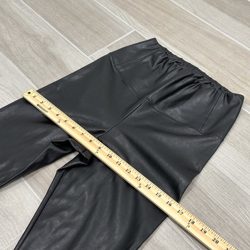 Aritzia Wilfred Free Daria Pant High-Waisted Vegan Leather Leggings in Black - Picture 13 of 16